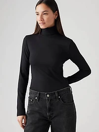 Dreamy Turtleneck Top