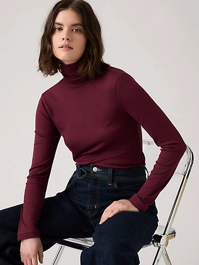 Dreamy Turtleneck Top