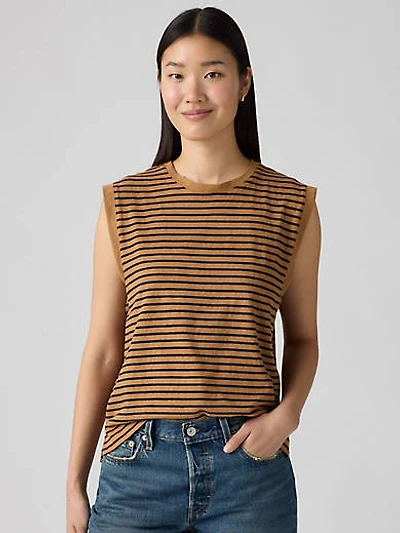 Boxy Tank