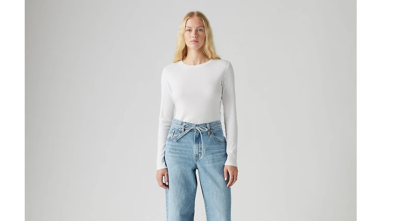 Essential Long Sleeve T-Shirt