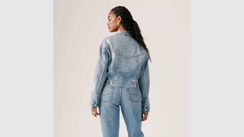 BEYONCÉ X LEVI’S® Shrunken '90s Trucker Jacket