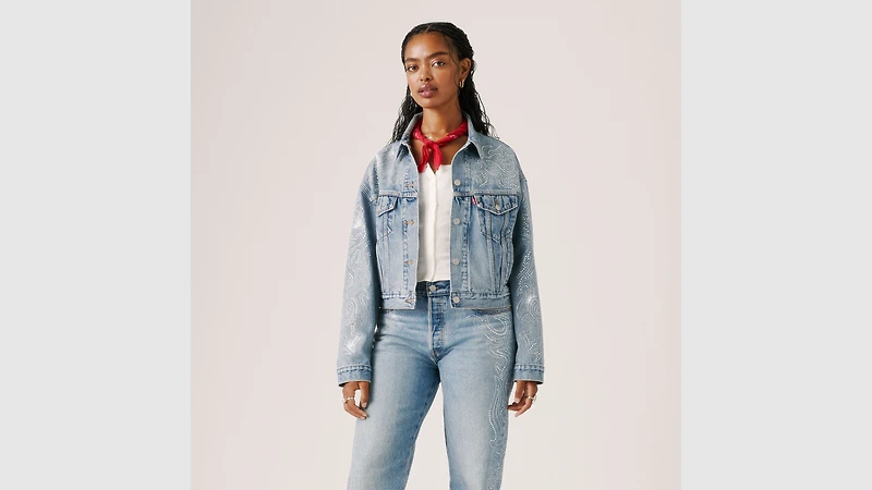 BEYONCÉ X LEVI’S® Shrunken '90s Trucker Jacket