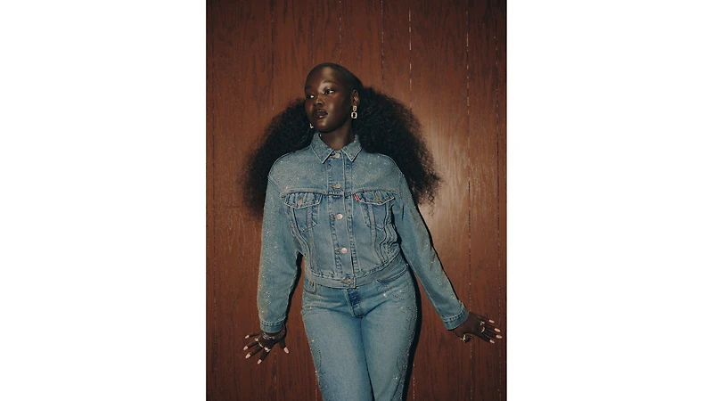 BEYONCÉ X LEVI’S® Shrunken '90s Trucker Jacket