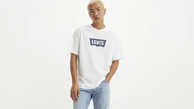 Vintage Batwing Graphic T-Shirt