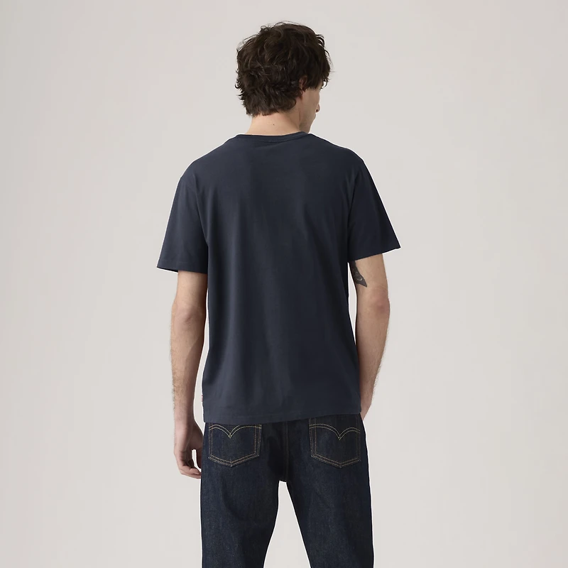 Standard Fit Classic Graphic T-Shirt