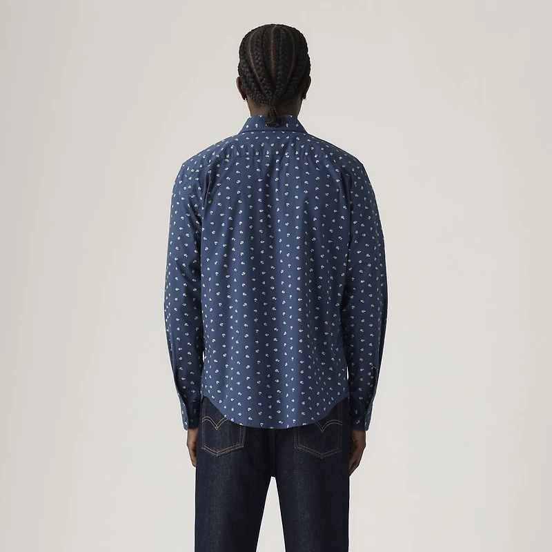 Classic One Pocket Standard Fit Shirt