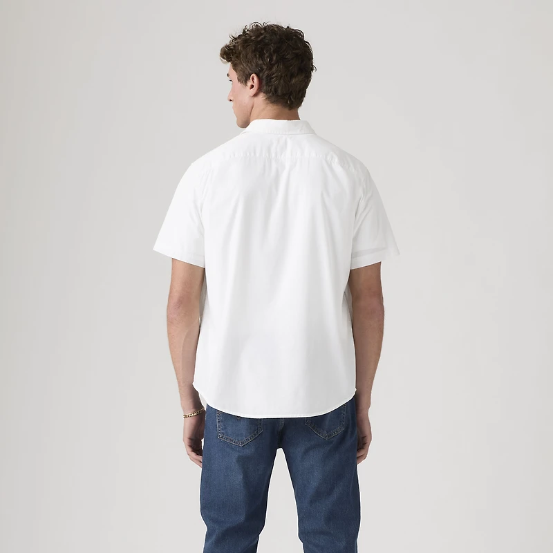 Short-Sleeve Classic One Pocket Standard Fit Shirt