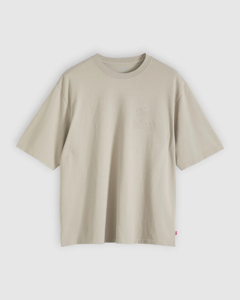 Loose Fit Half-Sleeve Embroidered Graphic T-Shirt