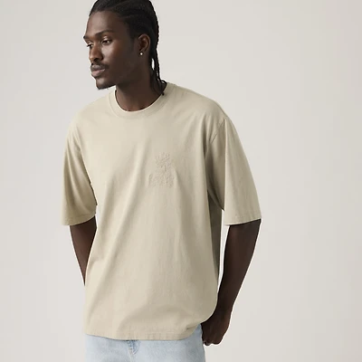 Loose Fit Half-Sleeve Embroidered Graphic T-Shirt