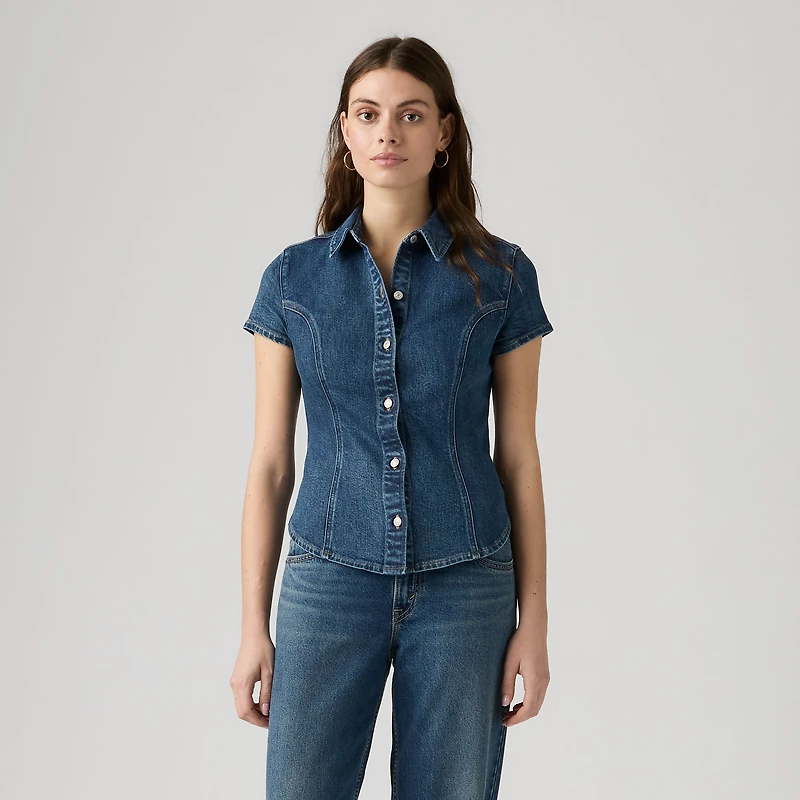 Short-Sleeve Shaped Denim Shirt