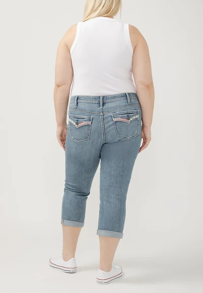 Plus Silver Jeans Co.® Elyse Mid Rise Luxe Stretch Americana Cuffed Capri
