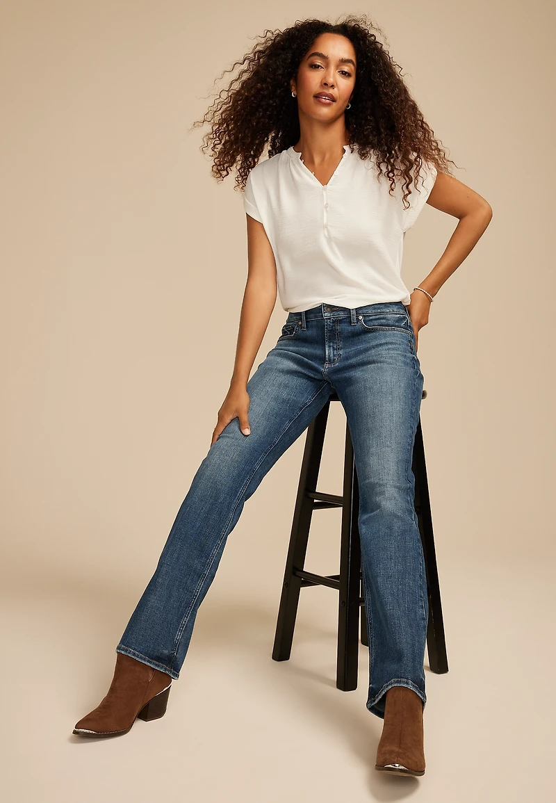 Silver Jeans Co.® Suki Curvy Mid Rise Slim Boot Jean