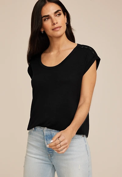 Grommet Shoulder Scoop Neck Tee