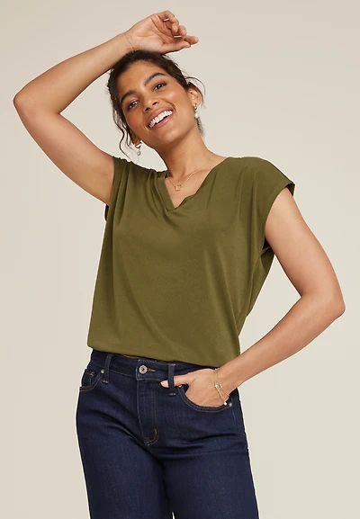 24/7 Crepe V Neck Tee