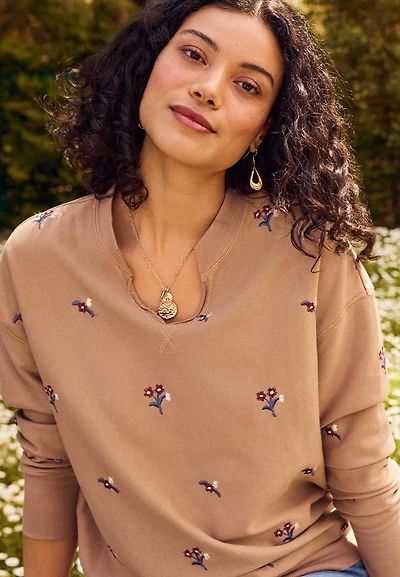 Embroidered Floral Relaxed Fit Sweatshirt