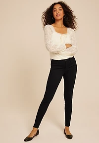 Black Mid Rise Jegging
