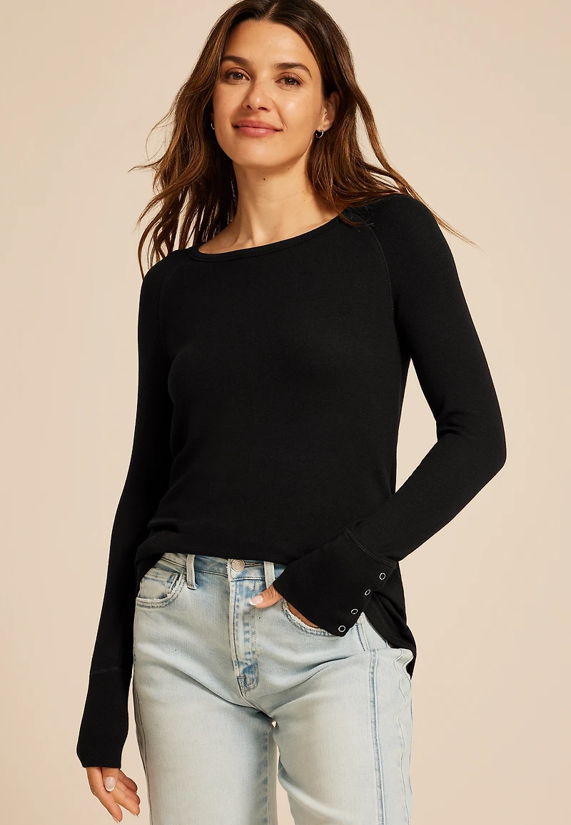 Soft Essential Crew Neck Snap Cuff Top