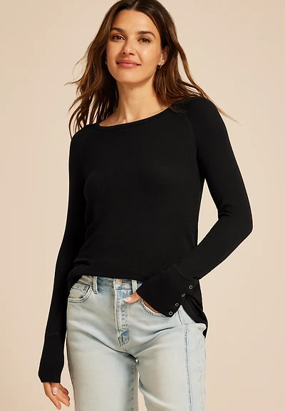 Soft Essential Crew Neck Snap Cuff Top