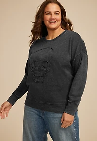 Plus Skull Applique Relaxed Fit Sweatshirt