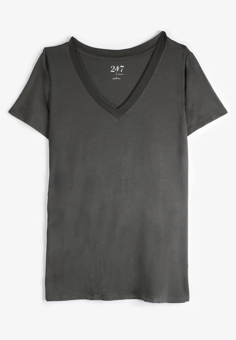 24/7 Mesh Trim V Neck Tee