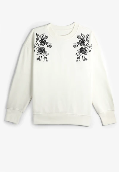 Studio Y Floral Embroidered Sweatshirt