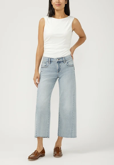 Silver Jeans Co.® Suki Curvy Mid Rise Cropped Wide Leg Jean