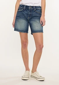KanCan™ High Rise Relaxed 7in Mom Short