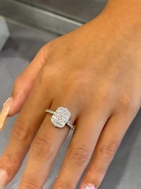 14K White Gold Emerald Shaped Diamond Ring