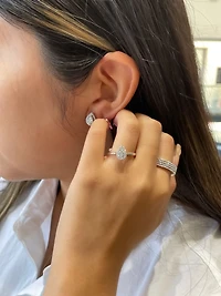 14K White Gold Round and Baguette Lines Design Diamond Band