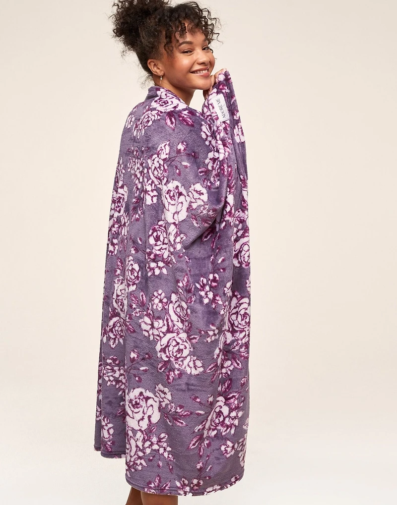 GWP Blanket Romantic Roses 2021 Cold Weather