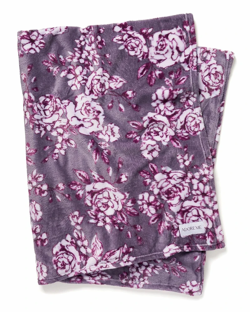 GWP Blanket Romantic Roses 2021 Cold Weather