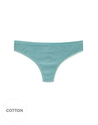 Alexandra Thong Plus