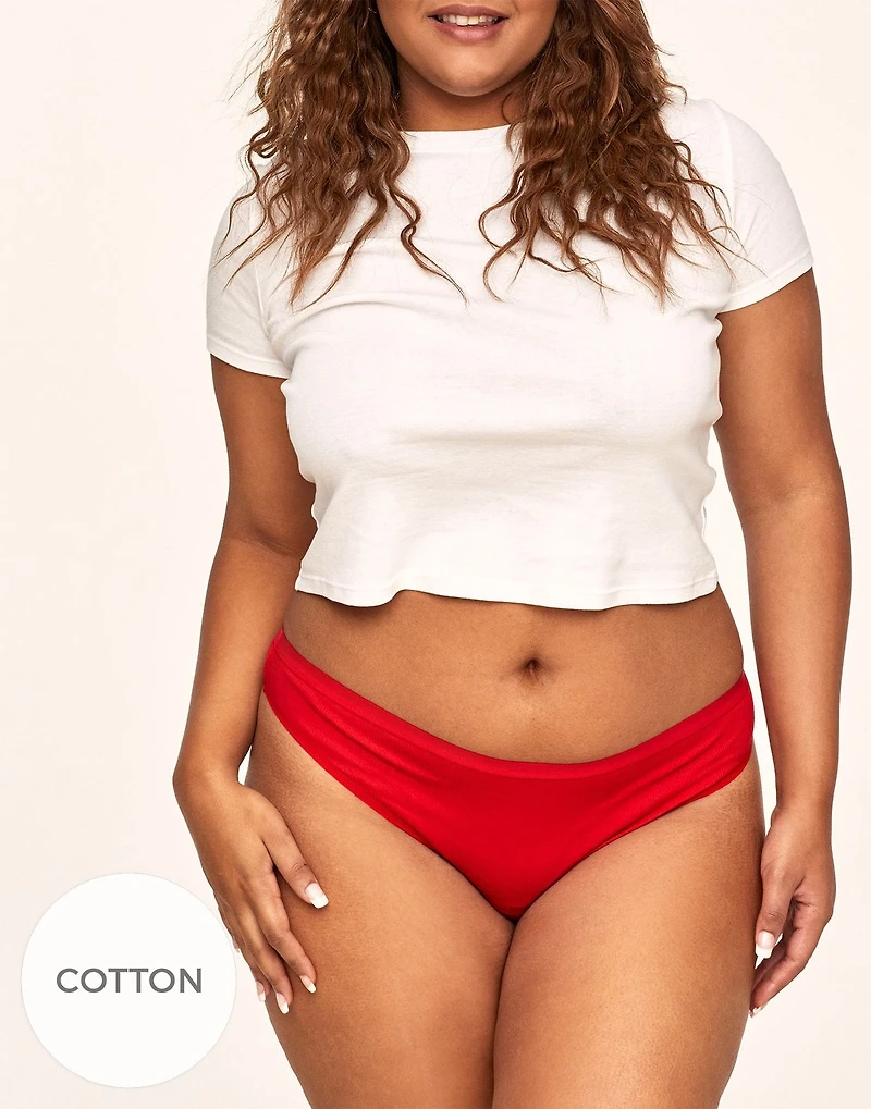 Alexandra Thong Plus