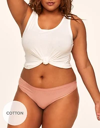 Alexandra Thong Plus