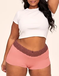 Leondra Shortie Plus