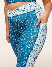 Lotus Crossover Legging Plus