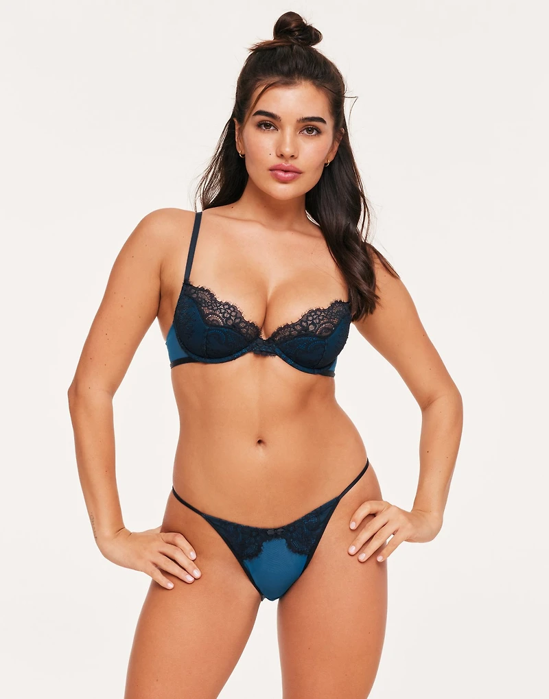 Evelyn Unlined
