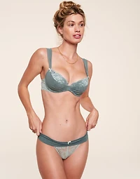 Clairabelle Push Up