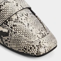 Bellamyy Noir/Blanc Femmes Mocassins et flâneurs | ALDO Canada