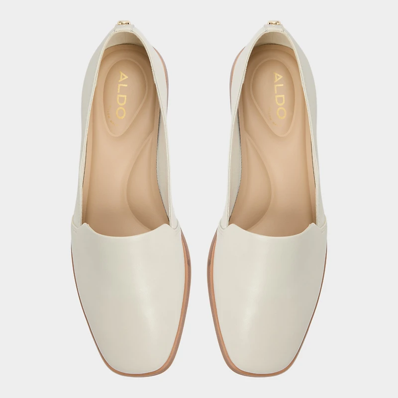 Caraelia Blanc/Oss Femmes Mocassins et flâneurs | ALDO Canada