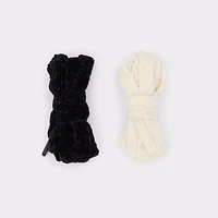 Cozyties Black Women's Shoe Charms & Laces | ALDO Canada