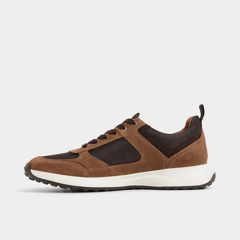 Jeromy Marron Ouvert Hommes Sneakers athletiques | ALDO Canada