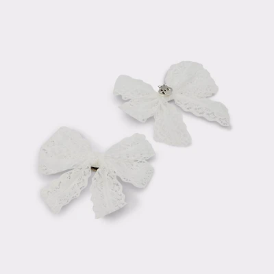 Laboucle White Women's Shoe Charms & Laces | ALDO Canada