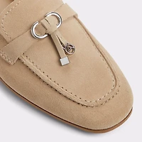 Ybilide Medium Beige Women's Loafers & Oxfords | ALDO Canada