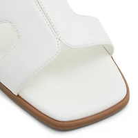 Haylee Blanc Femmes Claquettes | Boutique Spring Canada