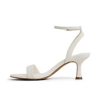 Madelyyn White Women's Low-mid Heels