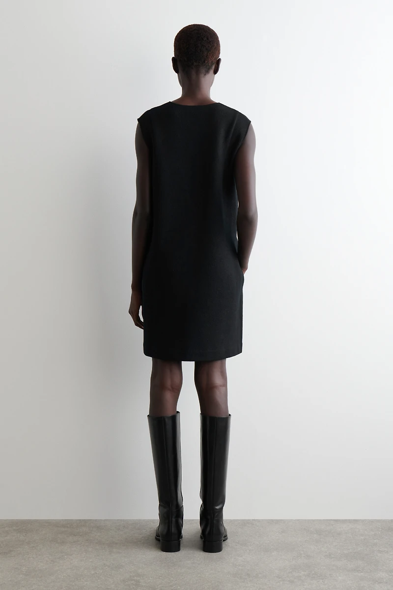 cos oversized v neck wool dress COS COS OVERSIZED V-NECK WOOL DRESS - BLACK - Dresses