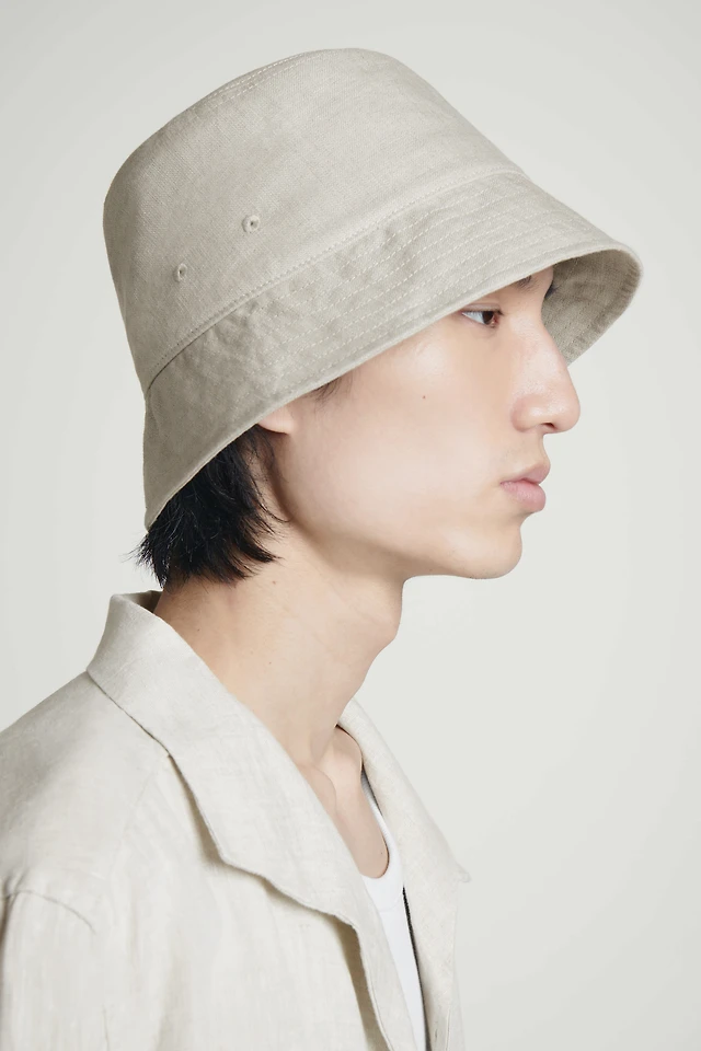 Cos QUILTED BUCKET HAT | King