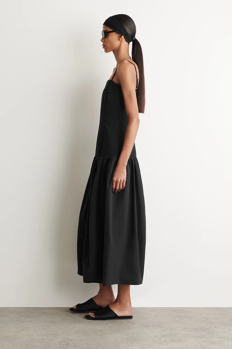 cos sculpted cotton midi dress SCULPTED COTTON MIDI DRESS - LIGHT BLUE