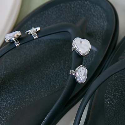 Baroque Pearl Sandal C Charm